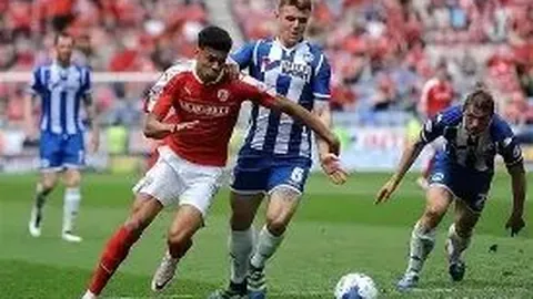 全国游泳赛事100米蛙泳决赛，两位选手成绩刷新巴黎奥运会冠军纪录！